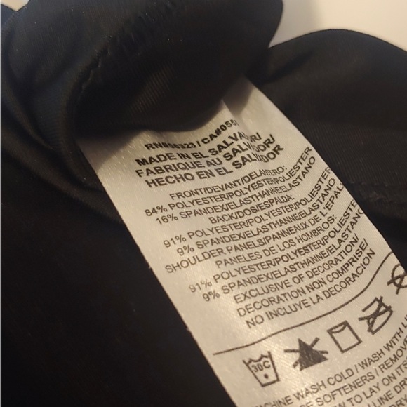 Nike Pro racerback workout tank top size small in great condition! - Picture 4 of 5